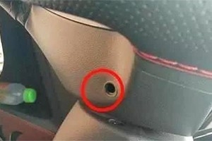 交警提醒：方向盤下有個小機(jī)關(guān)，作用很大！
